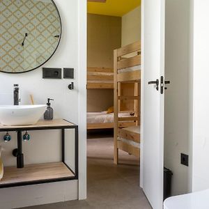 Habitación para Mujeres Compartida